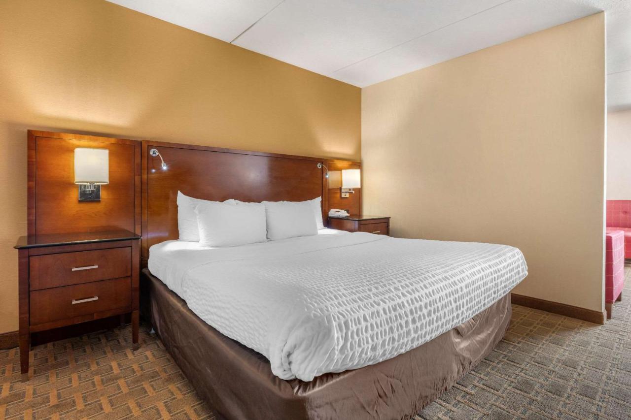 Clarion Hotel Conference Center On Lake Erie Dunkirk Luaran gambar