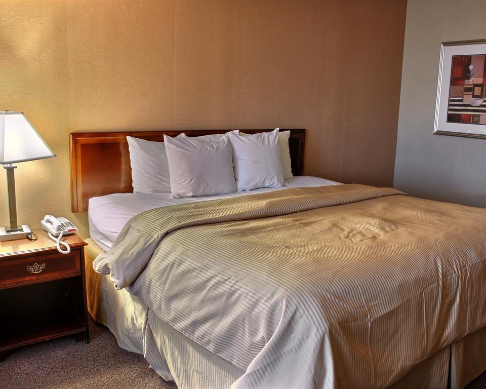 Clarion Hotel Conference Center On Lake Erie Dunkirk Luaran gambar